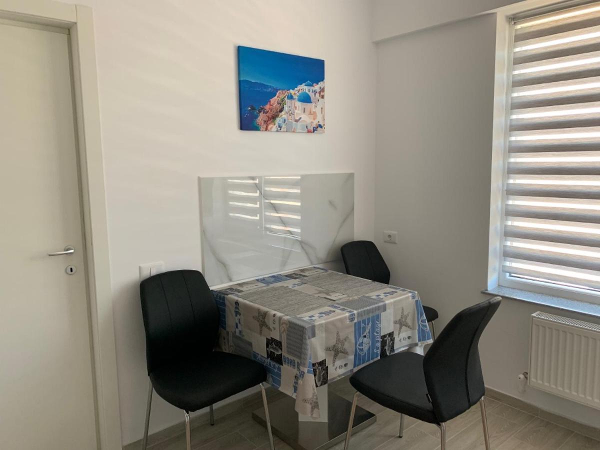 49Er Apartament Năvodari Eksteriør bilde