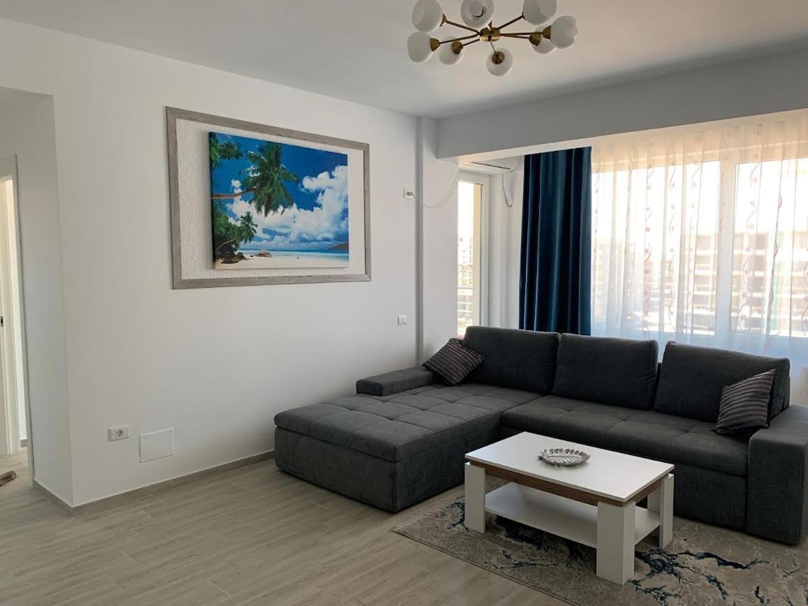 49Er Apartament Năvodari Eksteriør bilde